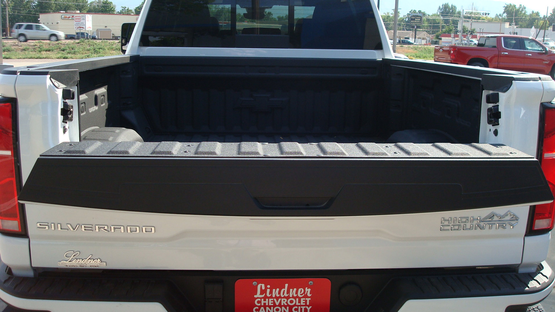 New 2025 Chevrolet Silverado 2500 High Country w/ Technology Package image 12