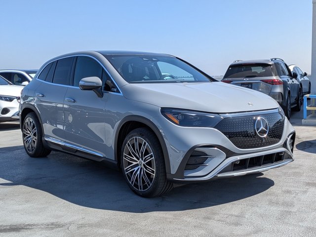 Certified 2023 Mercedes-Benz EQE 500 4MATIC SUV image 3