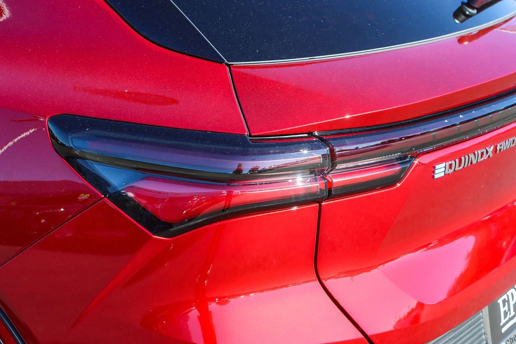 New 2026 Chevrolet Equinox EV LT image 8