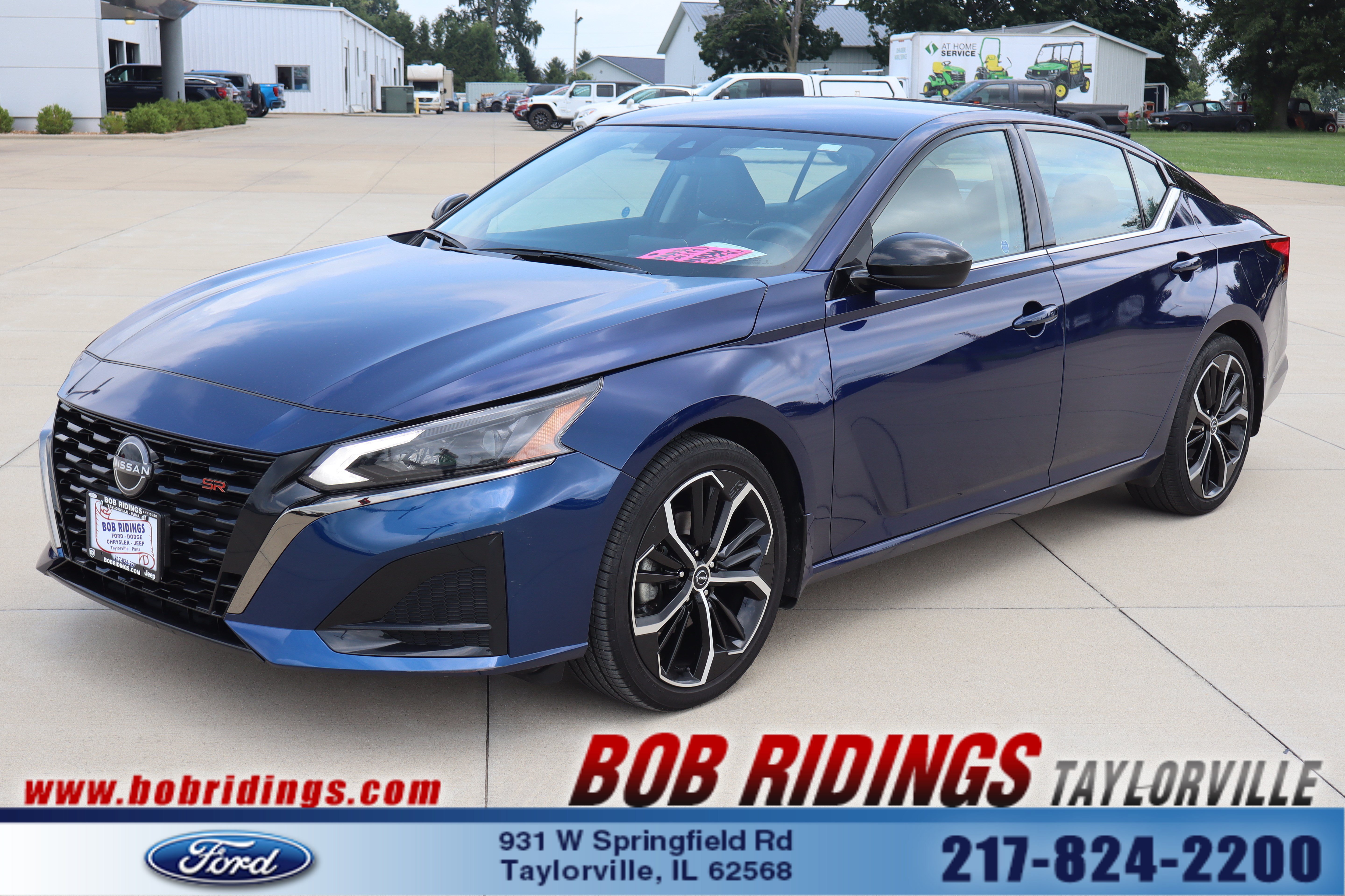 Used 2024 Nissan Altima 2.5 SR