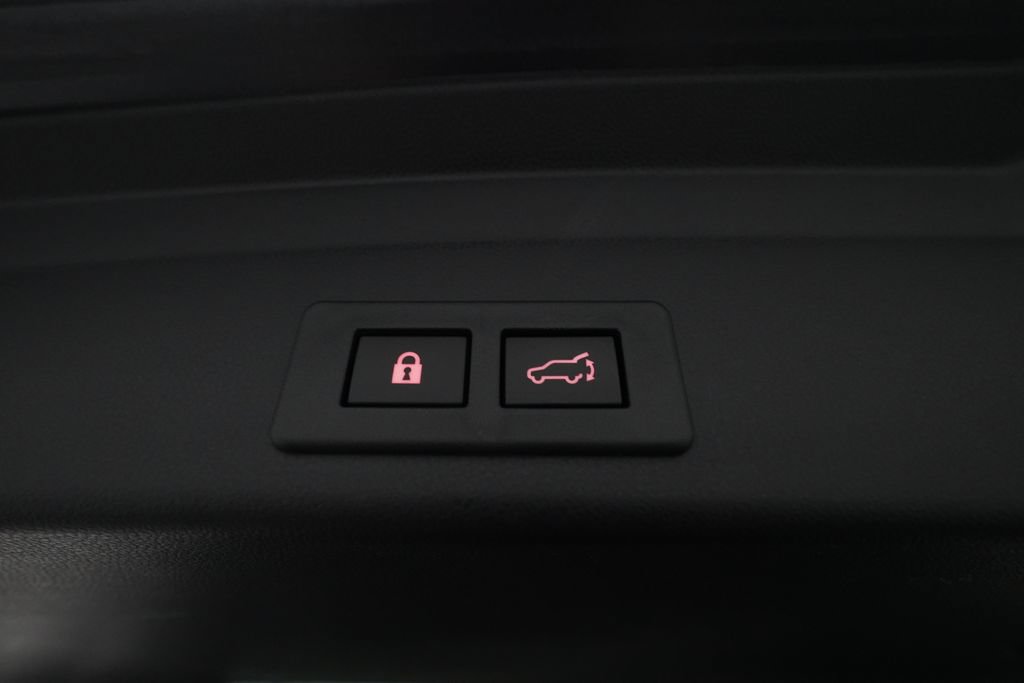 Certified 2023 Subaru Ascent Touring AWD/4WD image 15