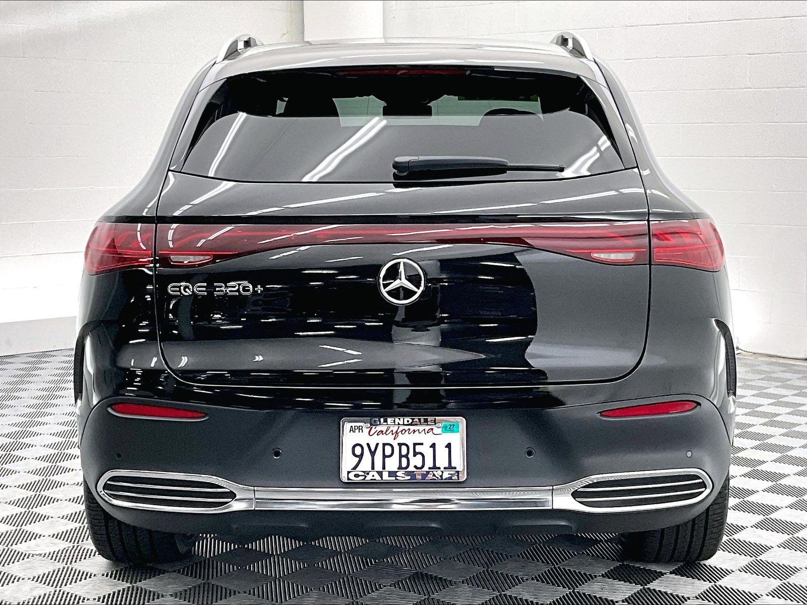 Used 2026 Mercedes-Benz EQE 320+ SUV image 3
