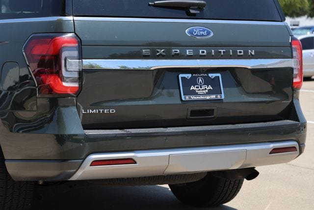 Used 2022 Ford Expedition Limited AWD/4WD image 6