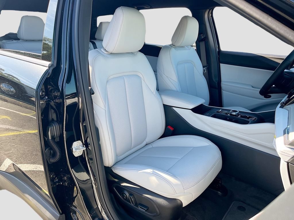 New 2026 Jeep Cherokee Limited AWD/4WD image 26