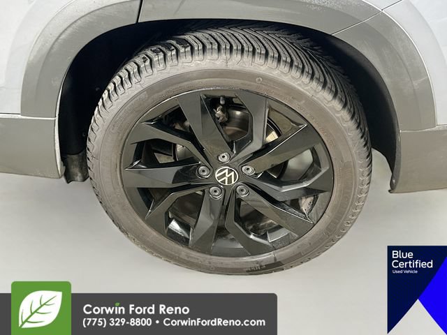 Used 2022 Volkswagen Taos SE FWD image 31