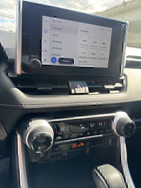 Certified 2024 Toyota RAV4 XLE AWD/4WD image 23