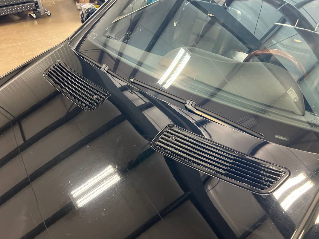 Used 2011 Mercedes-Benz S 63 AMG image 23