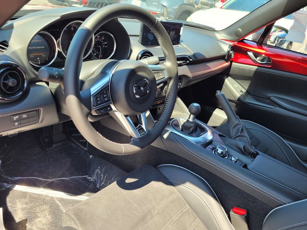 New 2025 MAZDA MX-5 Miata Club w/ Brembo/BBS Recaro Package image 5