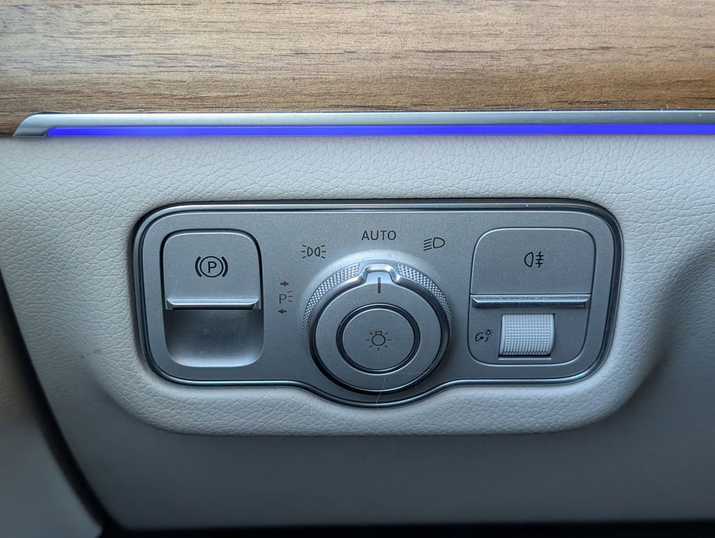 Used 2022 Mercedes-Benz GLE 350 4MATIC image 21