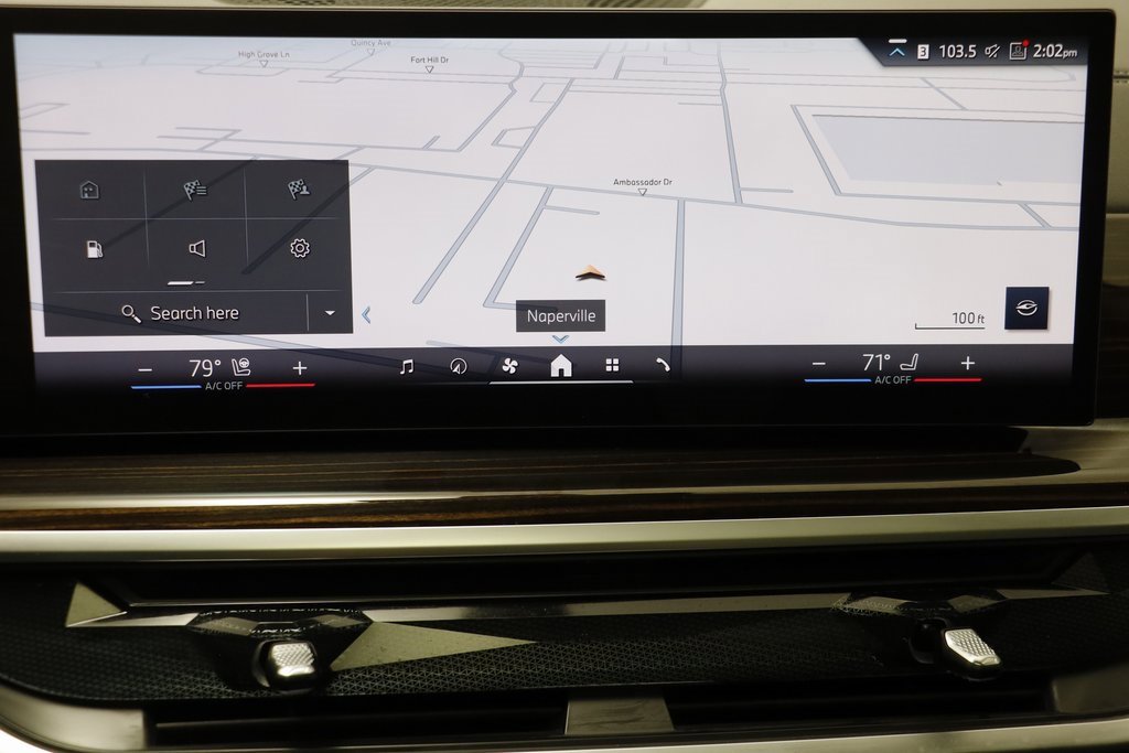 Certified 2025 BMW X7 xDrive40i w/ Premium Package image 10