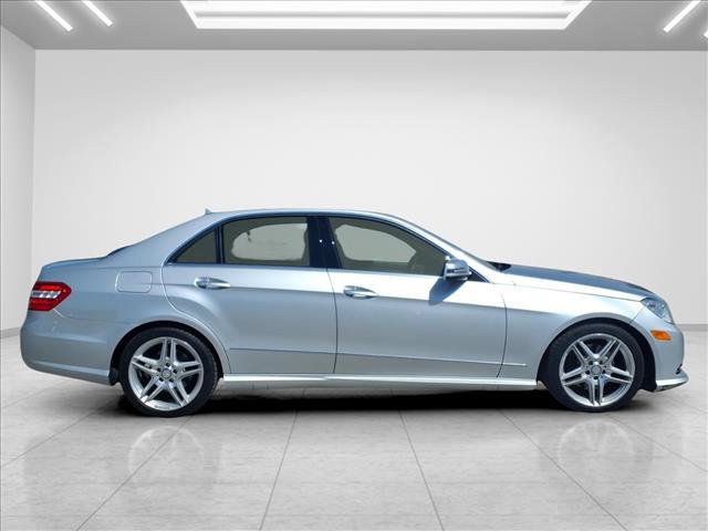 Used 2013 Mercedes-Benz E 350 4MATIC Sedan image 13