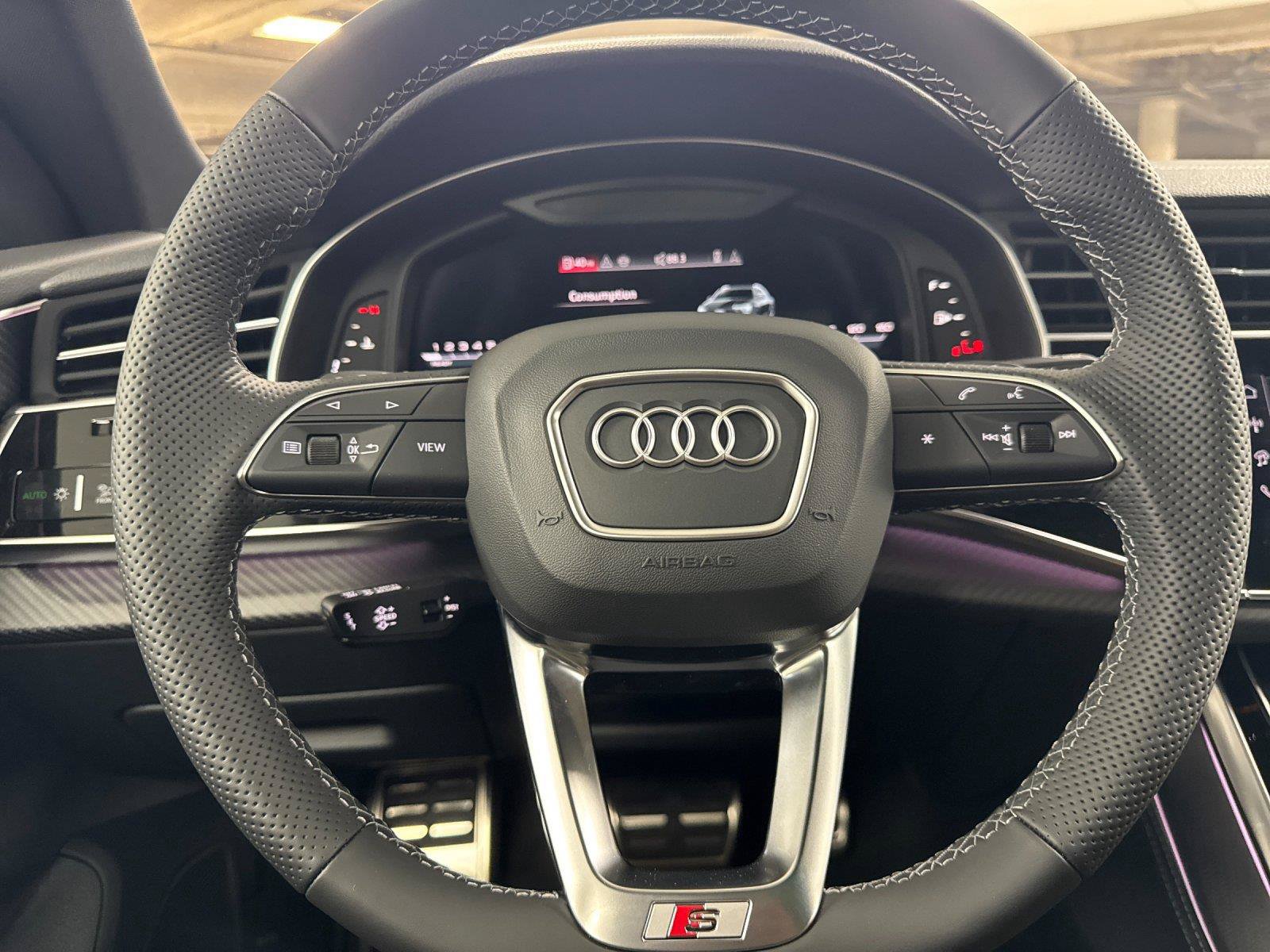 New 2026 Audi SQ8 Premium Plus AWD/4WD image 23