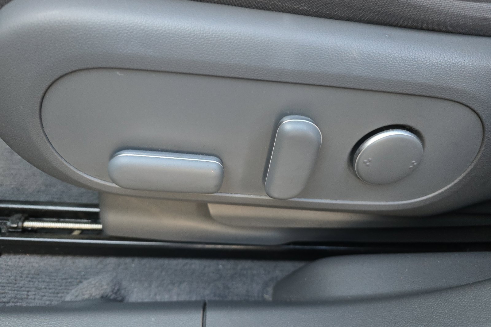 Used 2023 Hyundai Ioniq 5 SE image 15