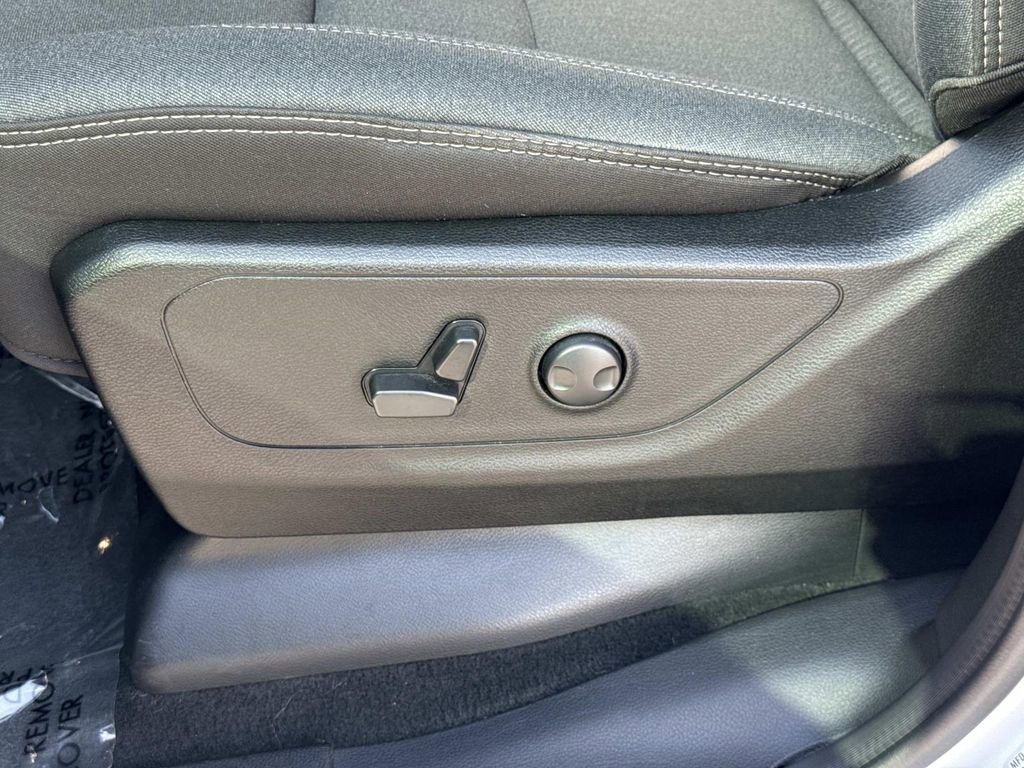 Used 2023 RAM 1500 Big Horn image 14