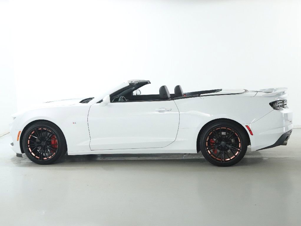 Used 2021 Chevrolet Camaro SS image 40
