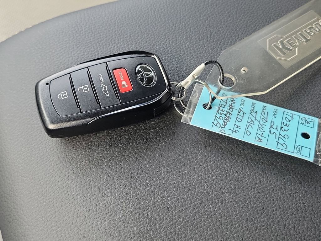 New 2025 Toyota Tacoma Limited image 38