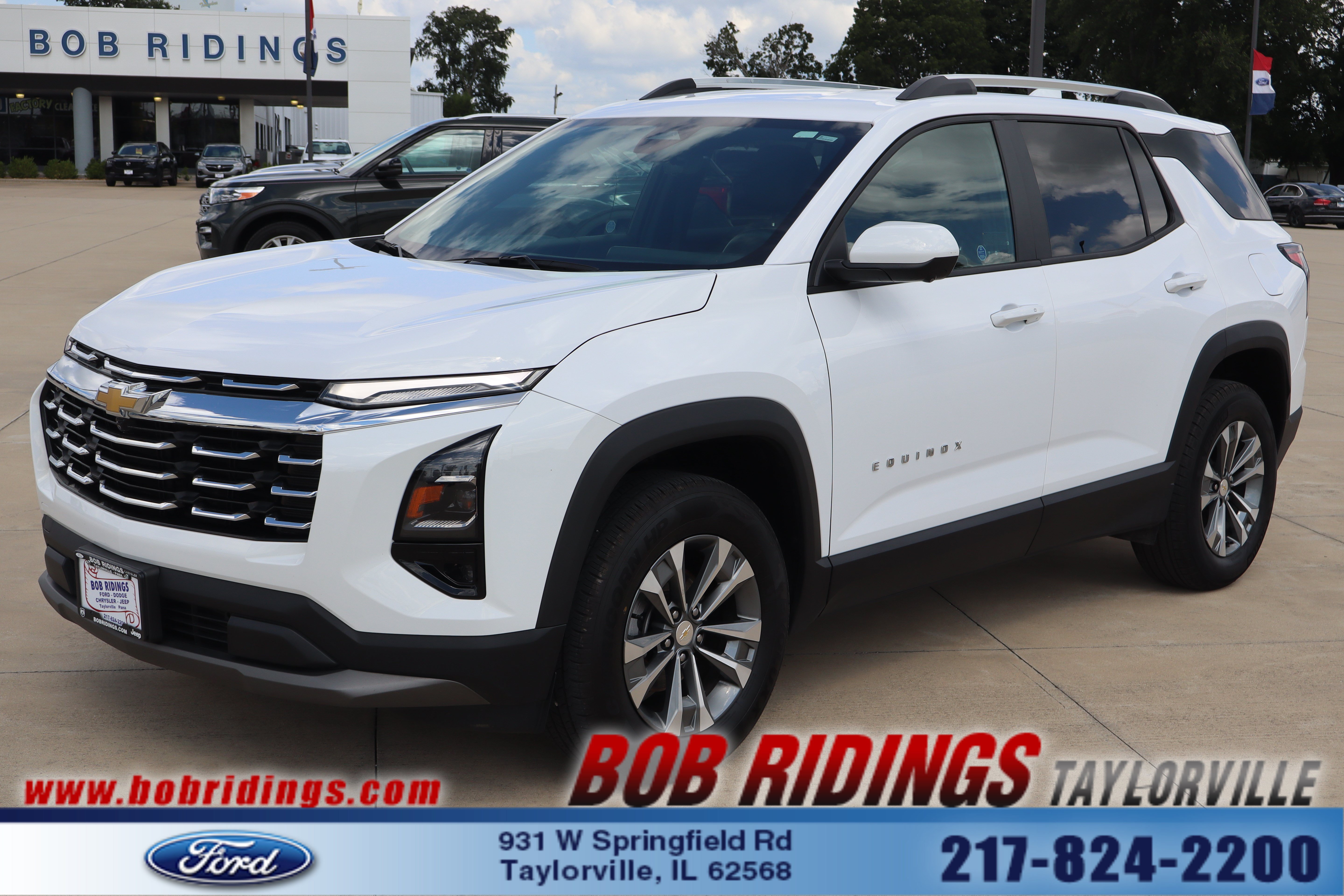 Used 2025 Chevrolet Equinox LT w/ Convenience Package II AWD/4WD image 1