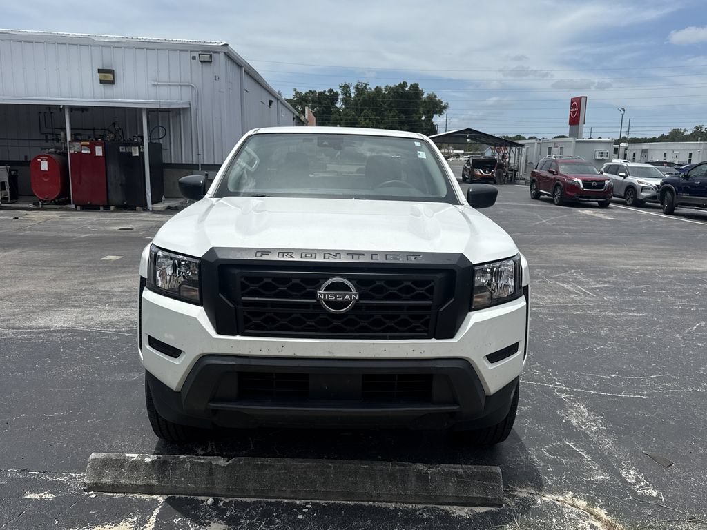 Certified 2022 Nissan Frontier S w/ Technology Package RWD image 3