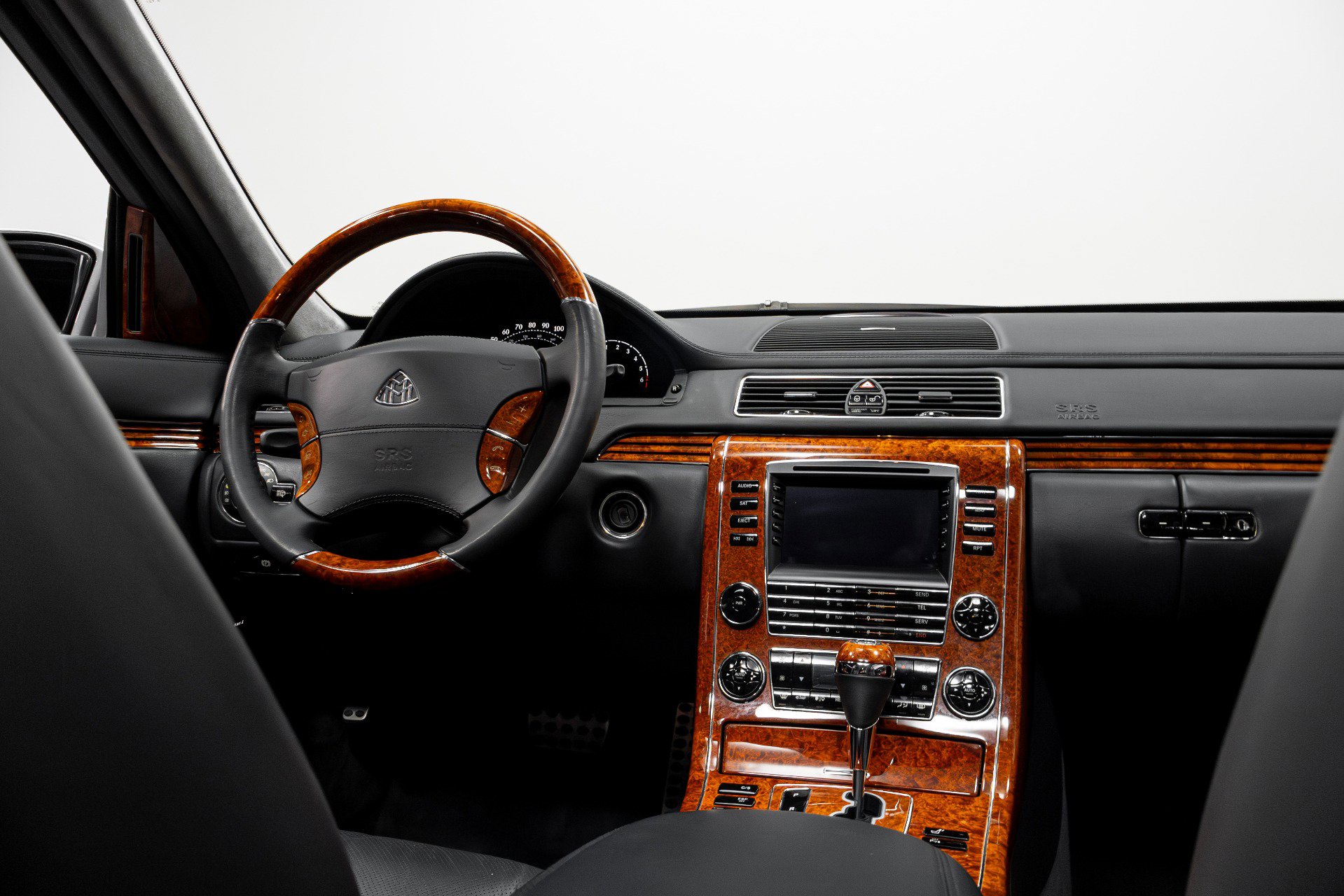 Used 2004 Maybach 57 image 41