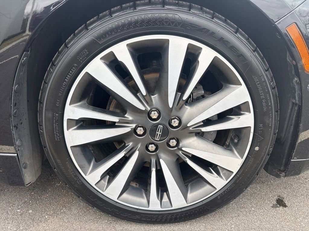 Used 2019 Lincoln MKZ Reserve w/ Luxury Package image 11