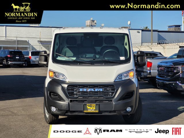 New 2026 RAM ProMaster 2500 w/ Convenience Group FWD image 2