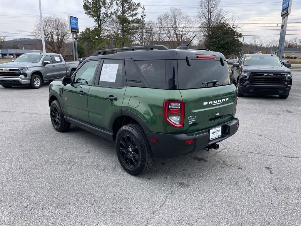 Used 2025 Ford Bronco Sport Badlands image 44