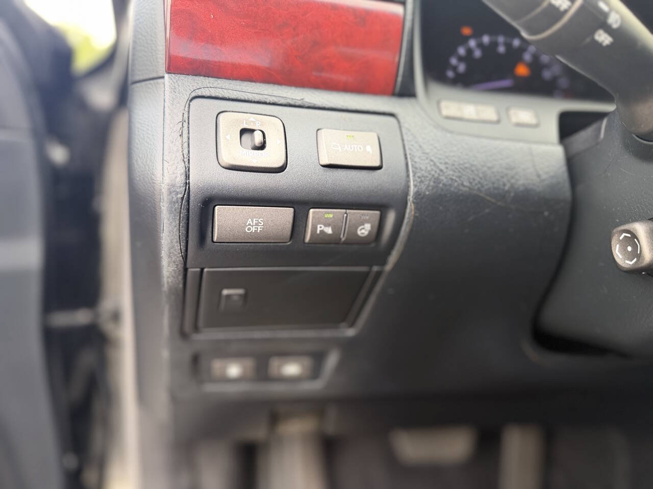 Used 2007 Lexus LS 460 L RWD image 12