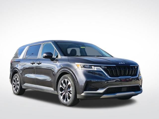 Used 2023 Kia Carnival EX