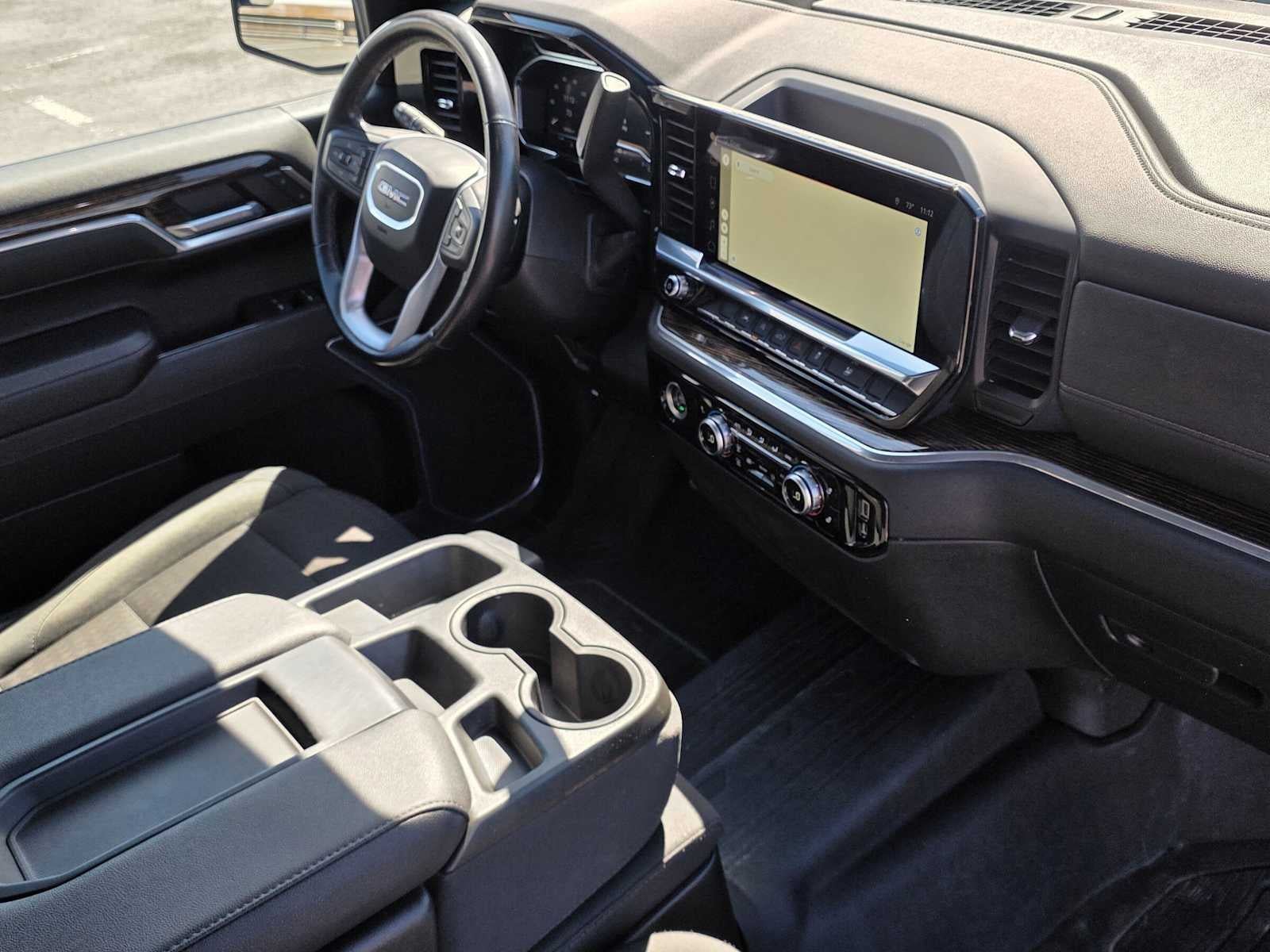 Used 2022 GMC Sierra 1500 Elevation w/ LPO, Elevation Black Package AWD/4WD image 10