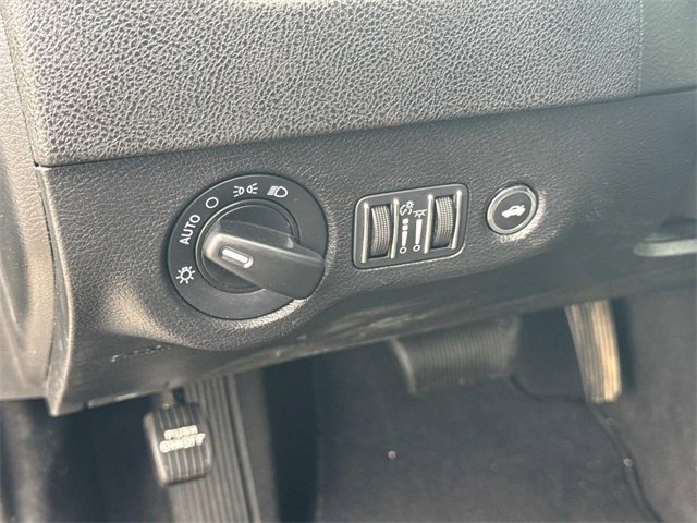 Used 2023 Dodge Charger SXT image 24