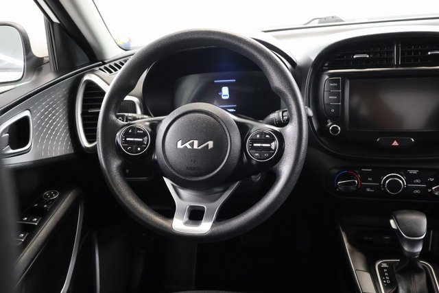 Used 2024 Kia Soul LX w/ Option Group 015 FWD image 12