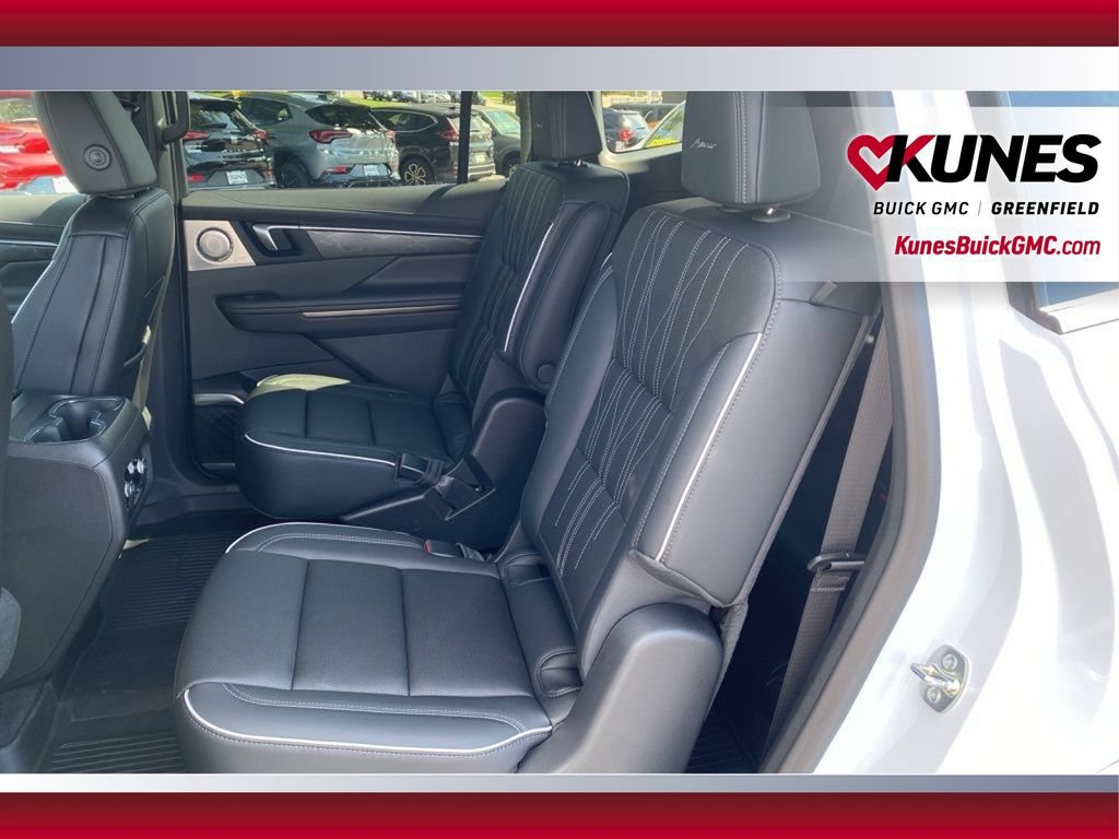New 2026 Buick Enclave Avenir w/ Super Cruise Package FWD image 35