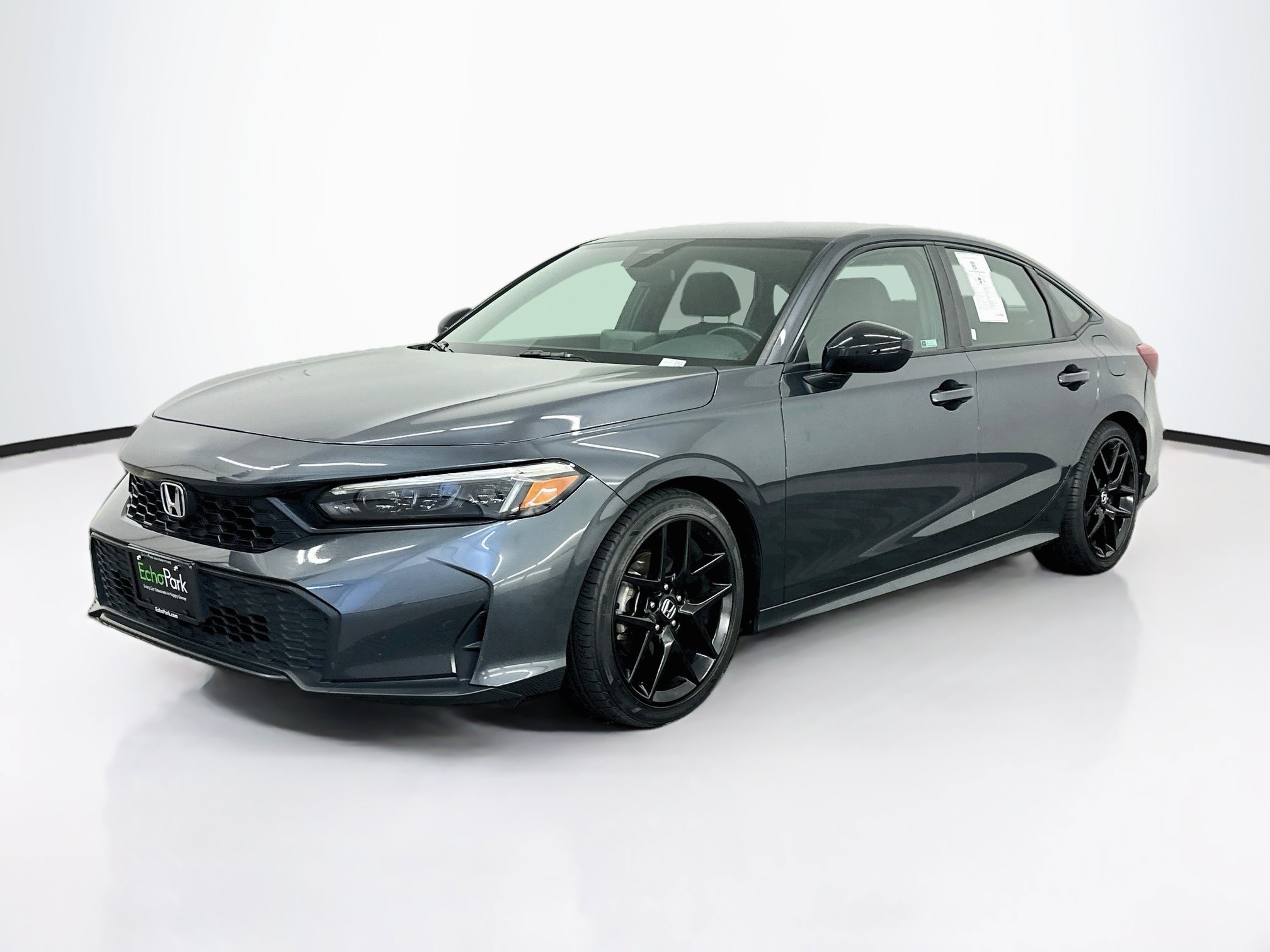 Used 2025 Honda Civic Sport image 3