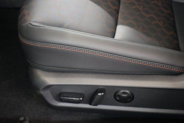 New 2026 Nissan Sentra SR w/ SR Premium Package image 11