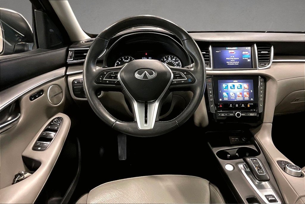Used 2023 INFINITI QX50 Luxe AWD/4WD image 9