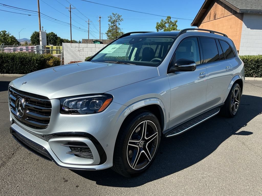 New 2026 Mercedes-Benz GLS 450 4MATIC image 1