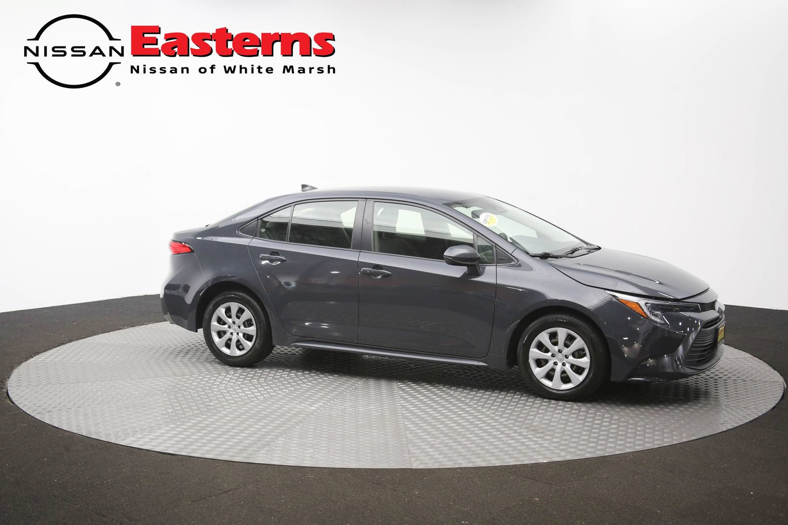 Used 2023 Toyota Corolla LE w/ Carpet Mat Package (TMS) FWD image 78