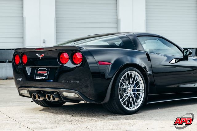 Used 2011 Chevrolet Corvette ZR1 w/ Preferred Equipment Group RWD image 61