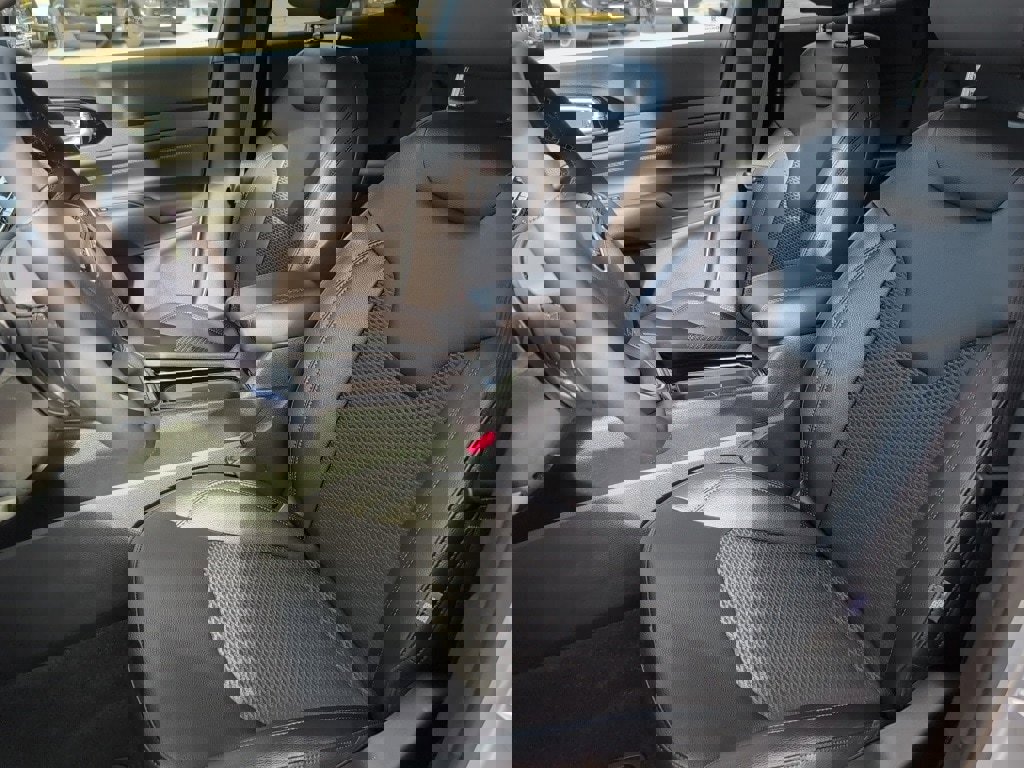 New 2026 Jeep Compass Latitude w/ Quick Order Package 29K image 18