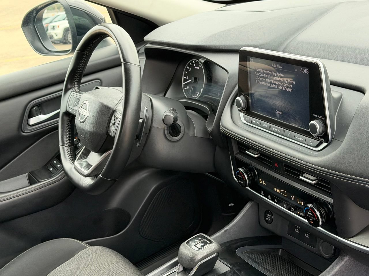 Certified 2025 Nissan Rogue SV FWD image 35