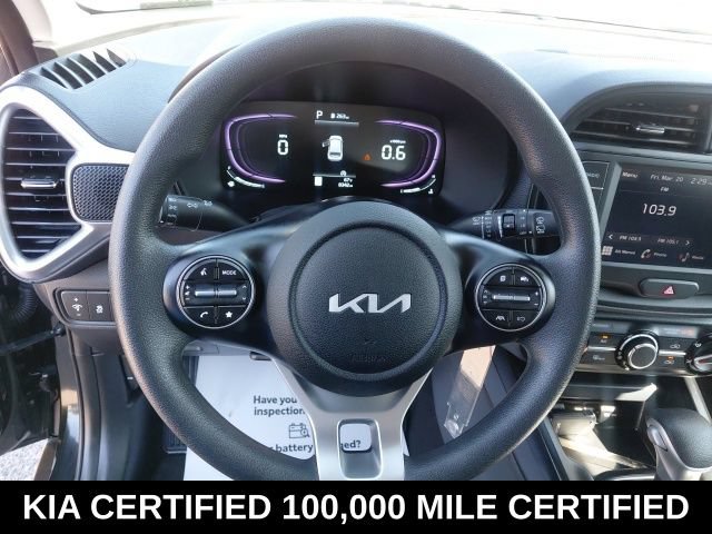 Certified 2025 Kia Soul LX FWD image 11