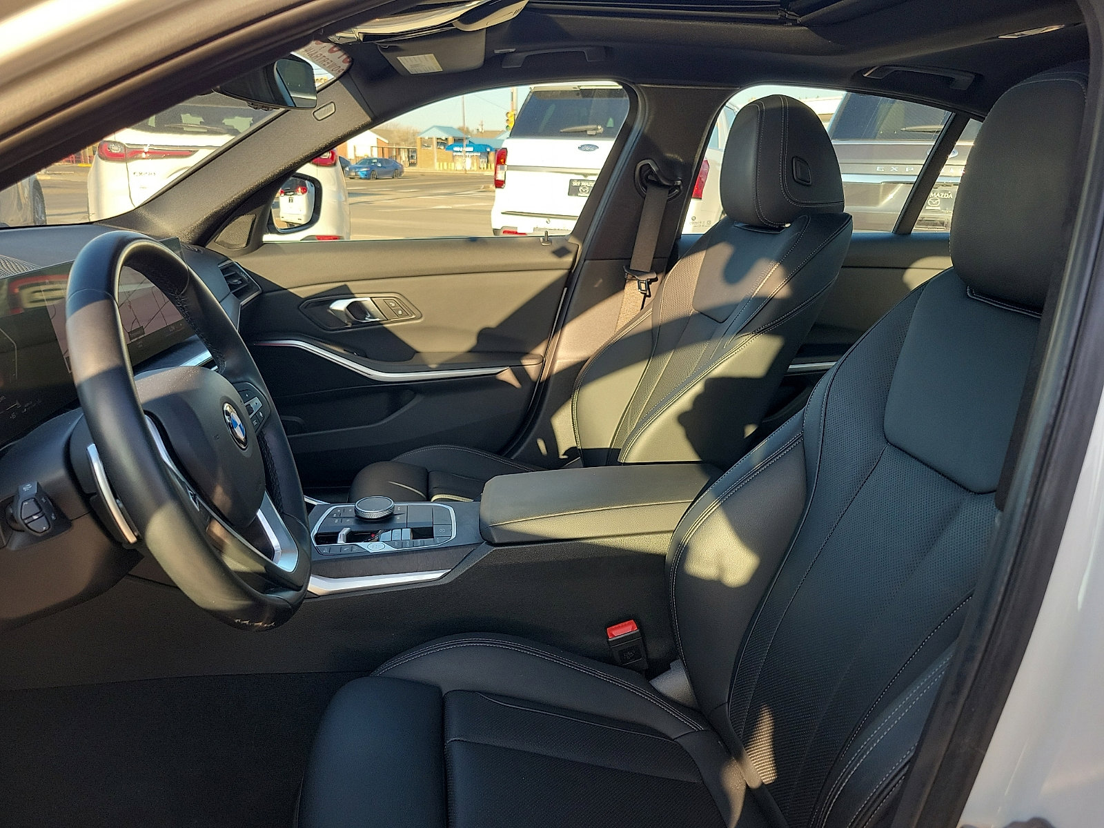 Used 2024 BMW 330i Sedan image 14