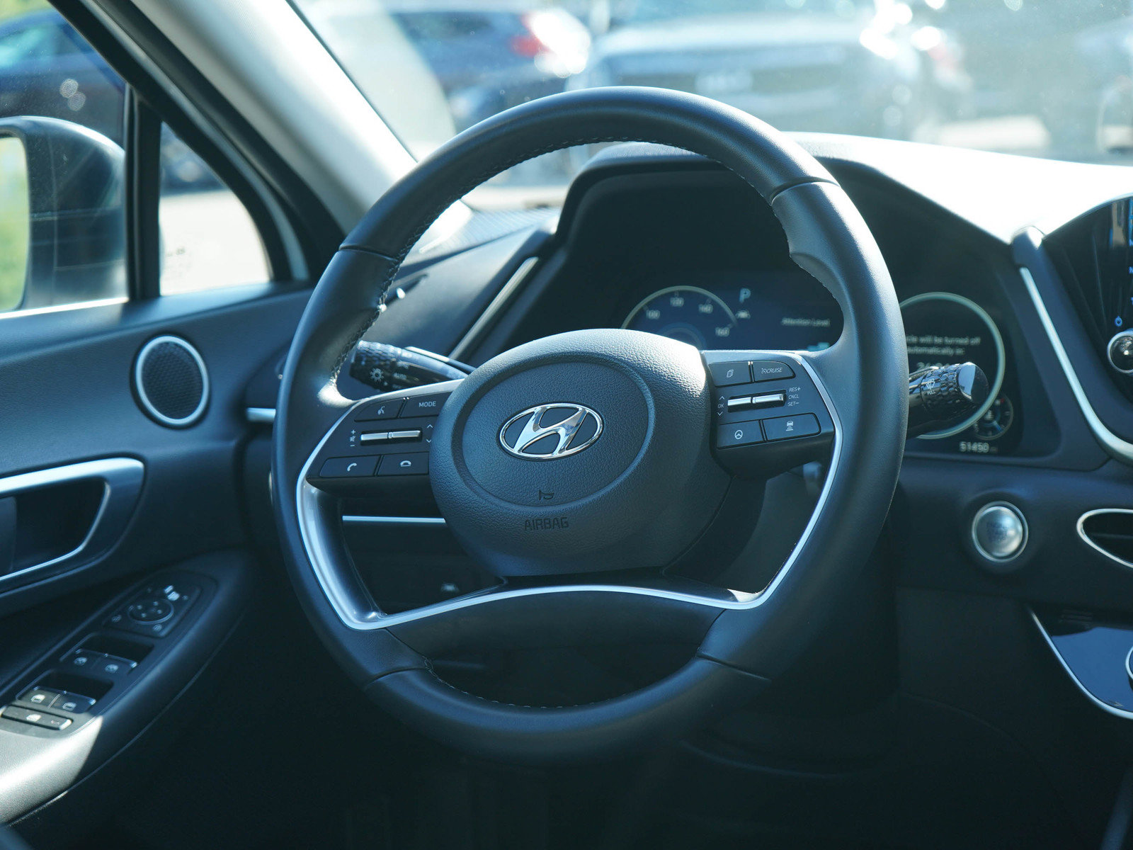 Certified 2023 Hyundai Sonata SEL w/ Convenience Package FWD image 13