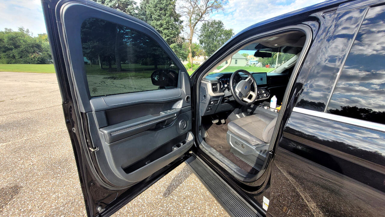 Used 2022 Ford Expedition XL image 9