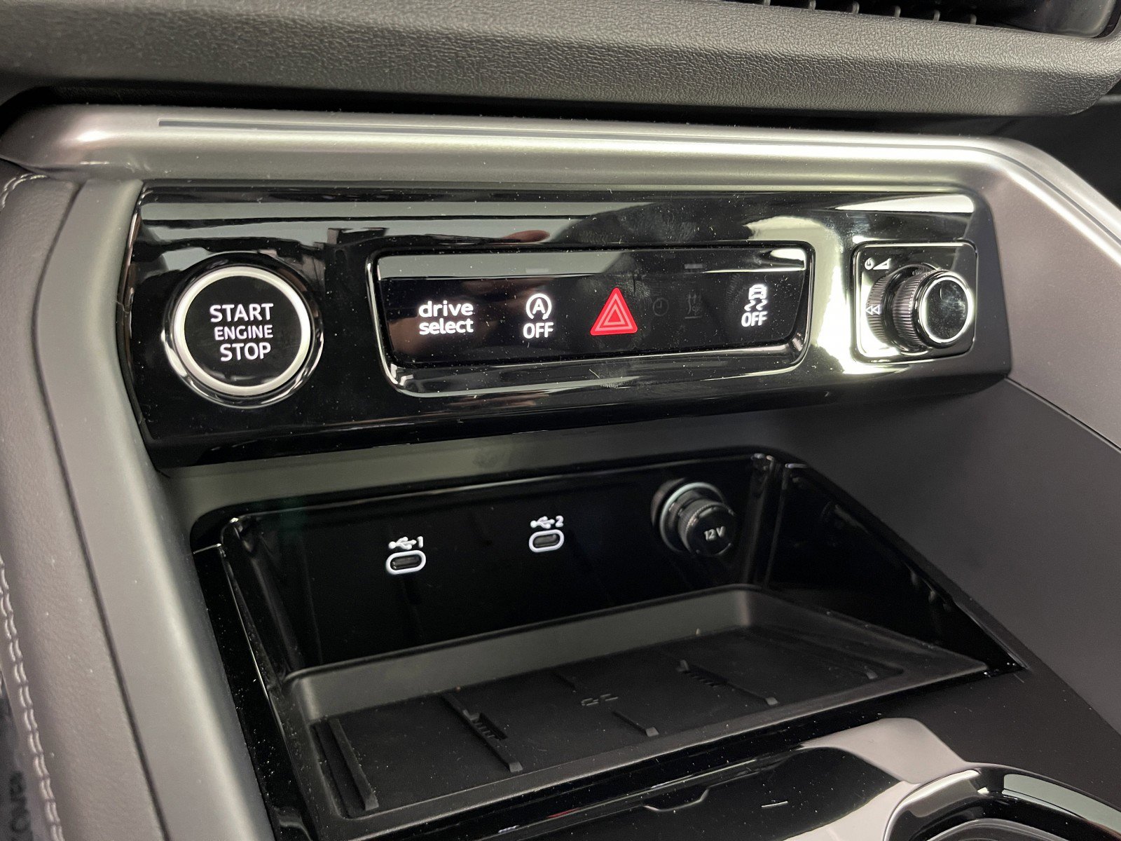 New 2025 Audi Q5 Premium image 33