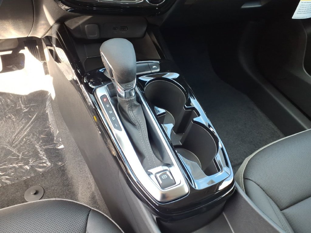 New 2026 Chevrolet Trax ACTIV w/ Driver Confidence Package FWD image 23