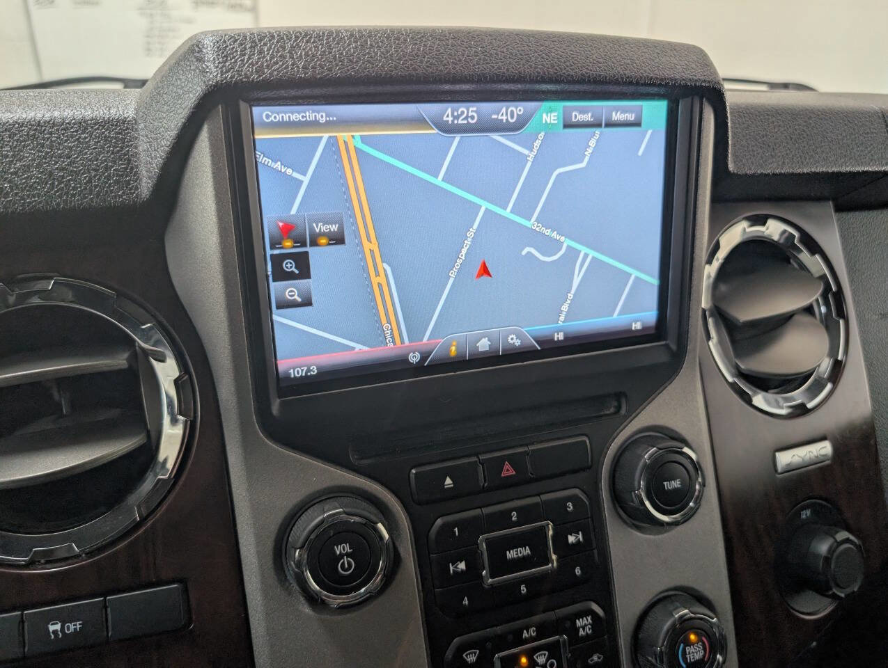 Used 2016 Ford F250 Lariat w/ Lariat Ultimate Package image 11