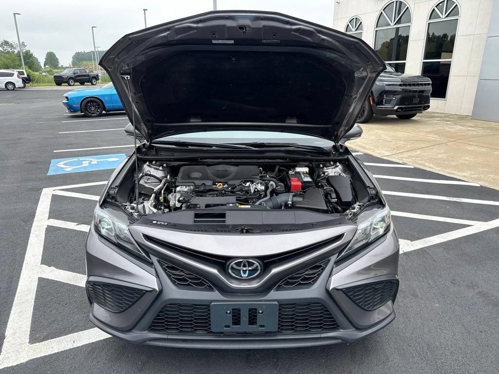 Used 2024 Toyota Camry SE FWD image 27