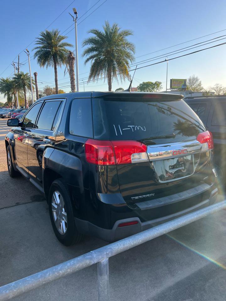 Used 2012 GMC Terrain SLE w/ LPO, Chrome Package image 4