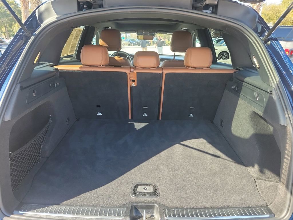 Used 2021 Mercedes-Benz GLC 300 image 8